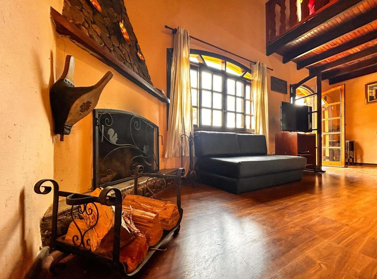 Otima Casa Com Wi-Fi E Lazer Em Monte Verde Mg Villa Exterior photo